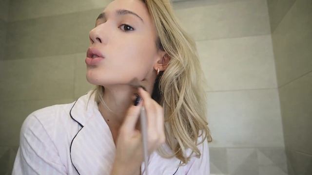 чистый макияж // VOGUE // clean girl make up look смотреть онлайн