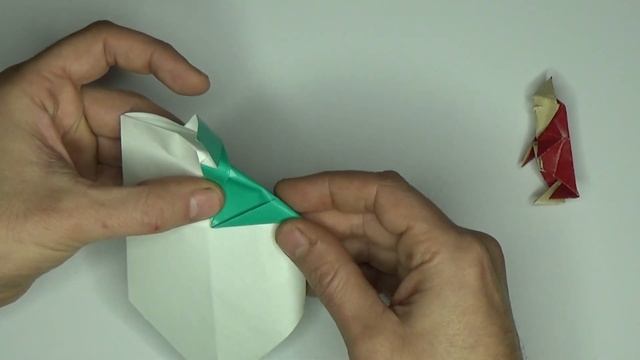 Origami Santa Claus - How to make a paper Santa Claus (tutorial) смотреть онлайн