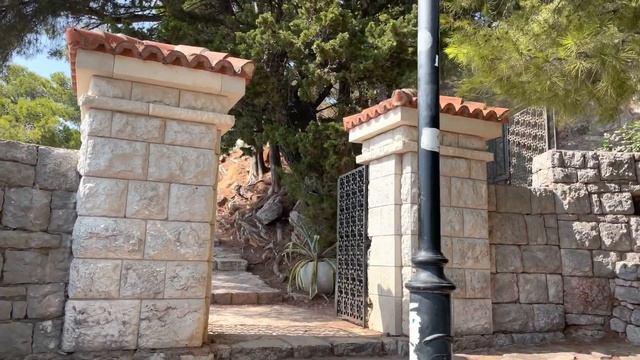 IS Sveti Stefan the MOST BEAUTIFUL BEACH ? in Montenegro? ? смотреть онлайн