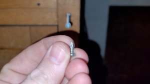 Как Саморезом Выкрутить Сорванный Шуруп