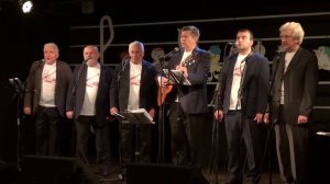 «Пароход на реке…» Стихи и музыка Юлия Кима (в обр.Юрия Песковского). Исполняет Ансамбль КСП МИФИ