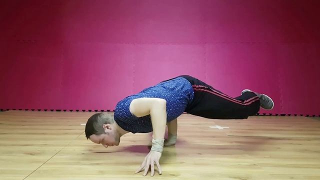 Брейк данс обучение|Вращение на одной руке|Hand Glide|by Infinite Tutorials смотреть онлайн