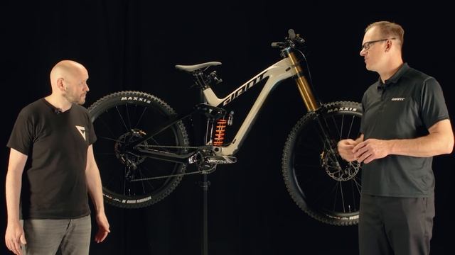 The All-New 2023 Giant Glory Downhill Bike!