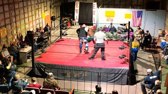 Uncle Byff vs. Brandon Whatley 02/26/2020 смотреть онлайн