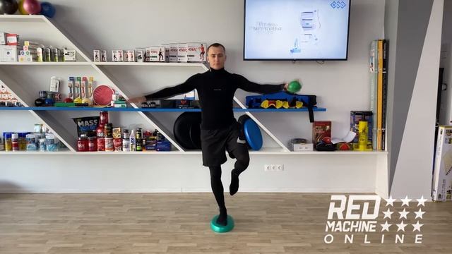 Тренировка равновесия на тренажере баланса Thera-Band❗️ смотреть онлайн