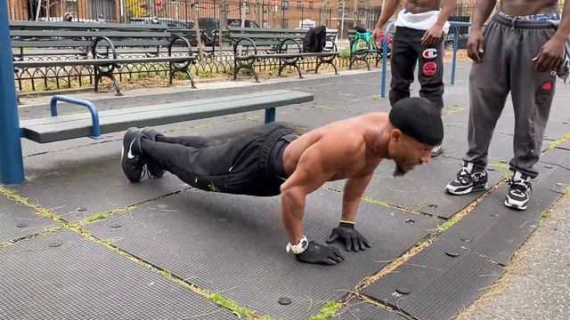 200 Push ups and 200 Squats in 10 Minutes a Day Challenge - RipRight | Thats Good Money смотреть онлайн