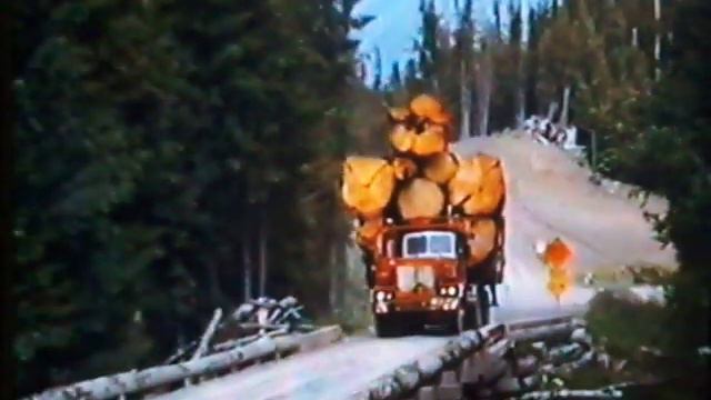 H-137 Frankie Crossing the Two Mile Bridge, Big Spruce смотреть онлайн