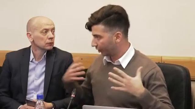 Праздник для выпускников в Приморье: шоу над Золотым Рогом смотреть онлайн