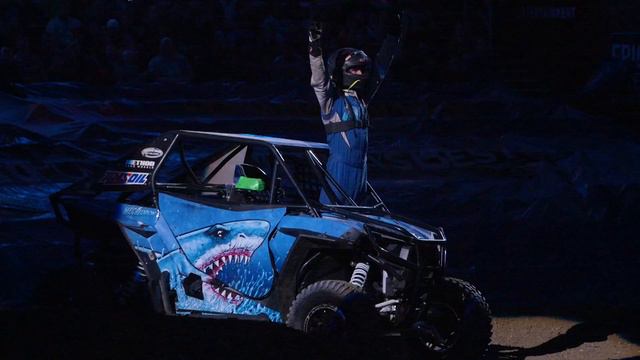 Monster Jam Megalodon Driver Justin Sipes Wins 2018 Triple Threat Series East Championship смотреть онлайн