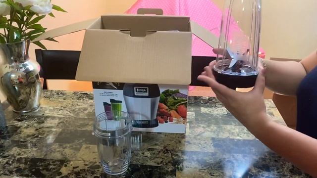 Ninja blender 900 Watts Unboxing. смотреть онлайн