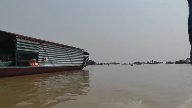 Камбоджа. Озеро Тонлесап смотреть онлайн