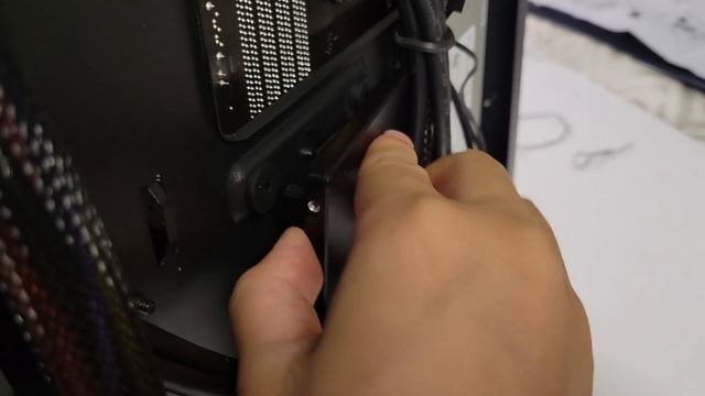Coolermaster Masterbox NR400 Case Review And Unboxing - "Cool" And Roomy M-ATX Case! смотреть онлайн