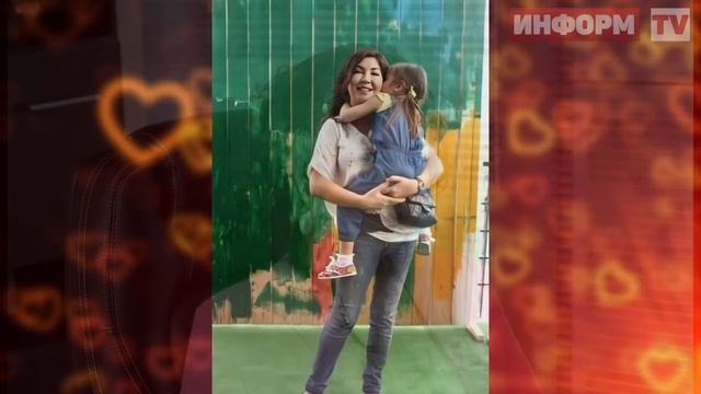 ЕЙ УЖЕ 50 | Как живет последняя любовь Никиты Михалкова - Мария Лемешева смотреть онлайн