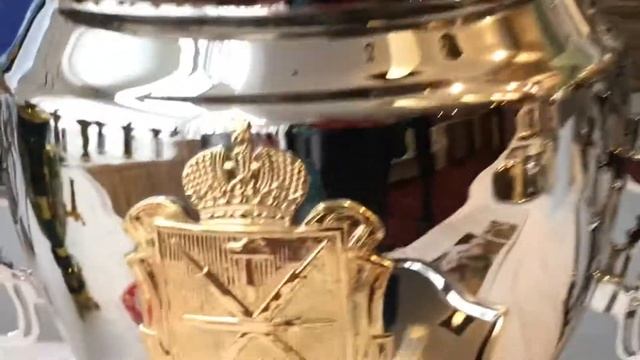 Вечер «Дипломаты у самовара» в Петербурге: экскурсия по выставке самоваров Тулы завода «Штамп» (2) смотреть онлайн