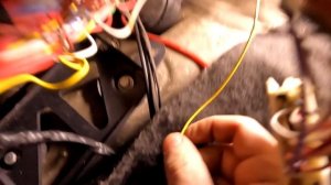 Renault Duster горит SRS, ABS, AIRBAG, 2WD... Не выходит на диагностику Рено Дастер.