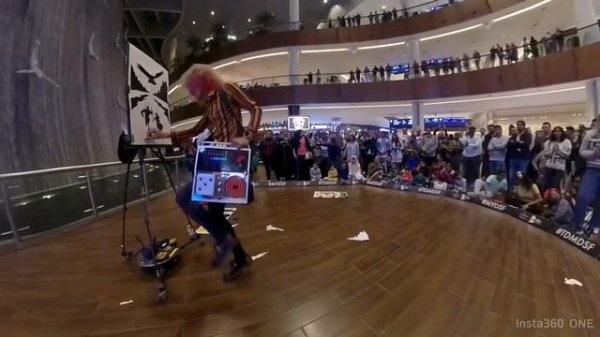 THE DUBAI MALL Performance show 2019 “Dubai Shopping festival”