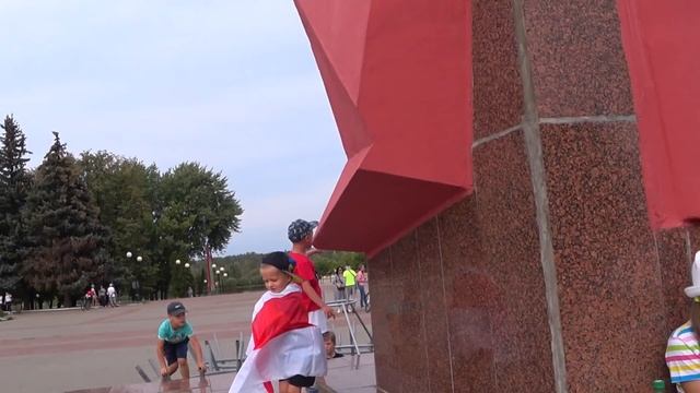 МОЗЫРЬ МАРШ СВОБОДНЫХ БЕЛОРУСОВ 6 сентября. смотреть онлайн