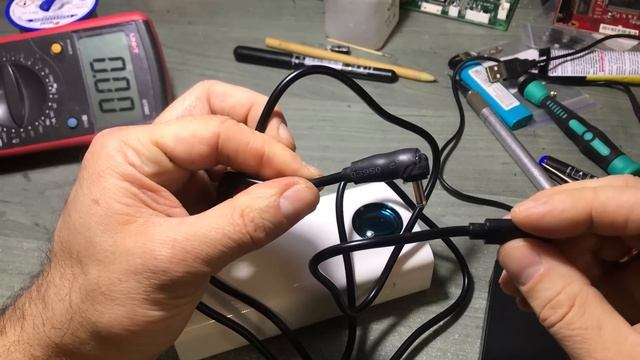 Quickcharge/Power Delivery або 9/12/20 Вольт з повербанку.