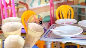 ЦВЕТНОЕ POP IT мороженое в рожке! Для малышей лол сюрприз в детском садике lol Даринелка