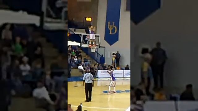 My first Harlem Globetrotters game смотреть онлайн