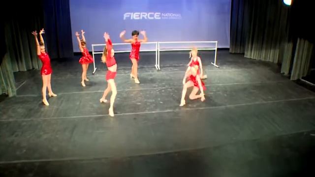 Dance Moms: Bittersweet Charity - El Tango De Roxanne Audio Swap смотреть онлайн