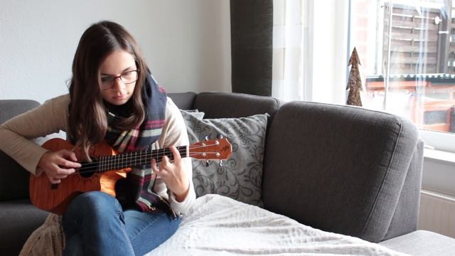 Fingerstyle Ukulele - Christmas Medley смотреть онлайн