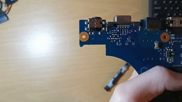 Samsung R530 ?⛔ смотреть онлайн