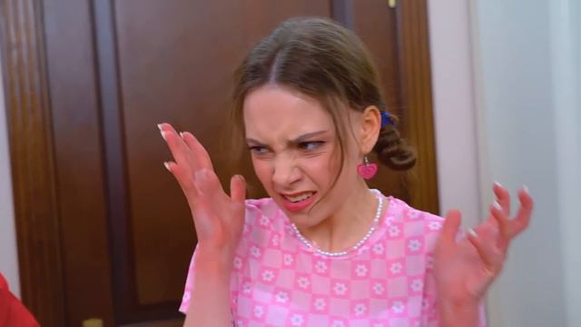 Soft Cheerleader VS Alt Cheerleader || From Bad Girl To Good Girl