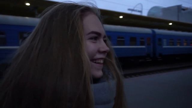 Люди приходят и уходят смотреть онлайн