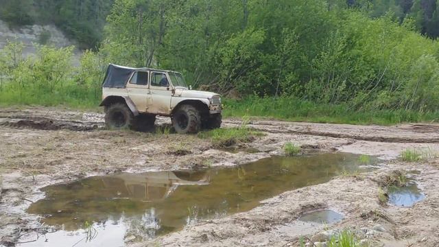 Уаз на ободрышах КФ 97 смотреть онлайн