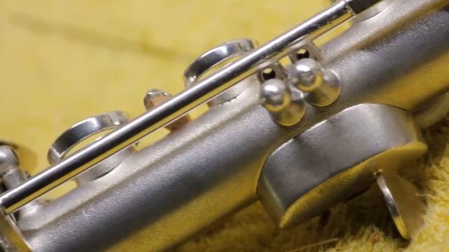 Overhaul for Conn metal clarinet Riparazione sax clarinetto flauto ottavino Bergamo смотреть онлайн