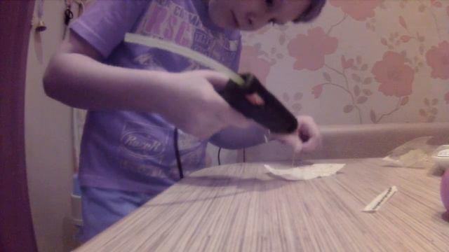 DYI паутина из термо клея!