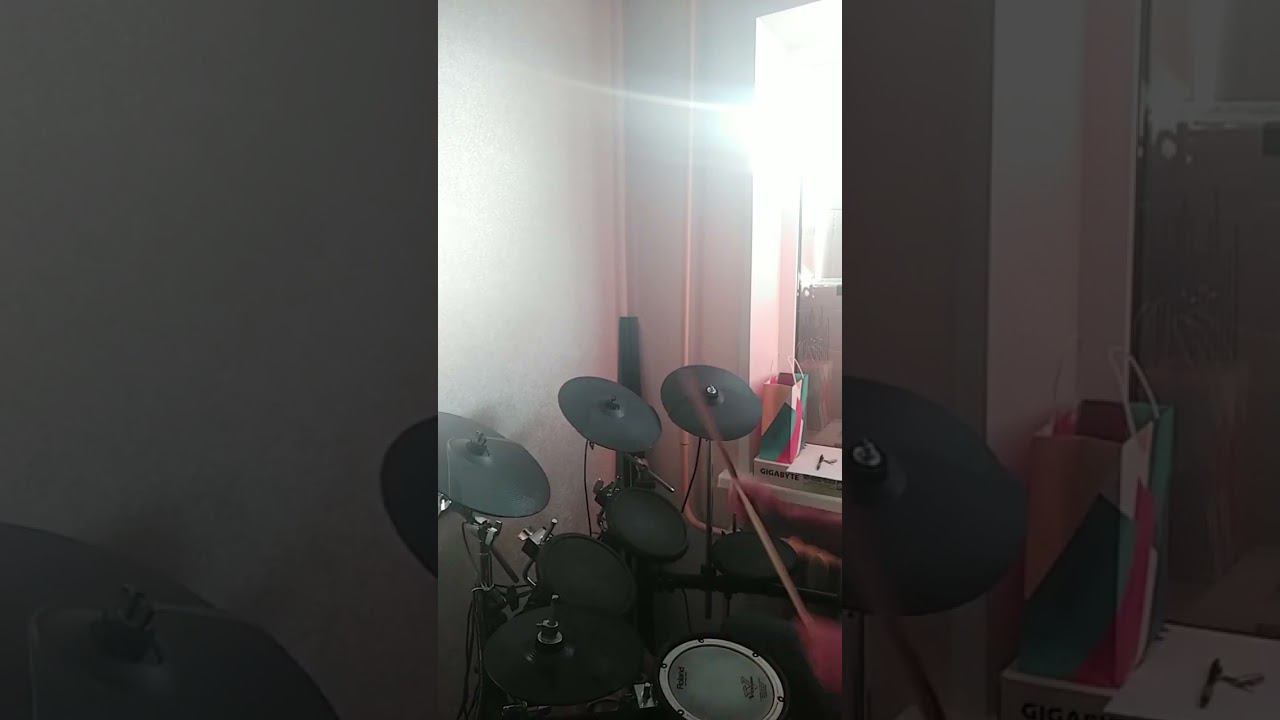 Кусочек джаза на барабанах ) Тренируюсь.