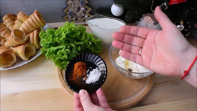 Слоеные трубочки с сырным кремом. Оригинальная закуска из слоеного теста в виде морковки! смотреть онлайн