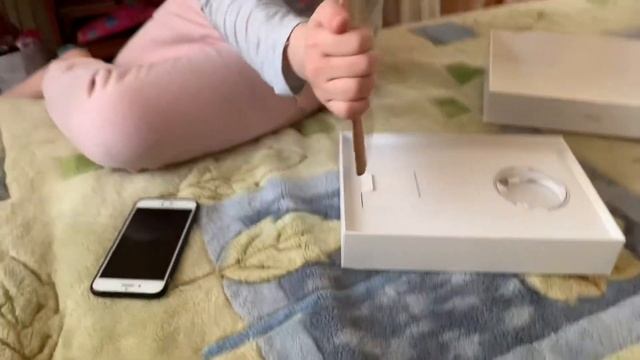 IPad в подарок.