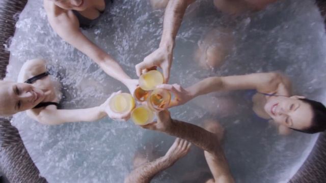 Lay-Z-Spa St Moritz смотреть онлайн