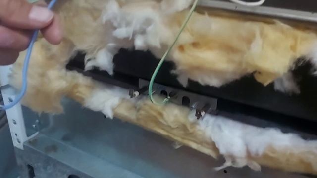 Замена нижней ТЭНы духового шкафа электропечи Hansa. смотреть онлайн