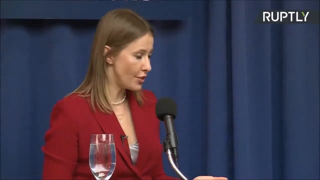 Кандидат в президенты России Ксения Собчак проводит пресс конференцию в Вашингтоне  06 02 2018