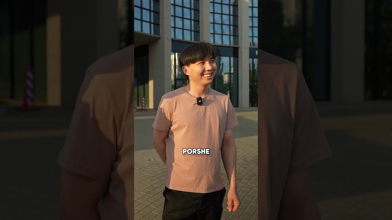 Попросили у прохожих отгадать машину! Ответ удивил… #ferrarif8tributo #ferrari #феррари смотреть онлайн