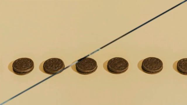 9 Year Old Discovers Treasure That Would Put Her Adult Self In Trouble Years Later смотреть онлайн