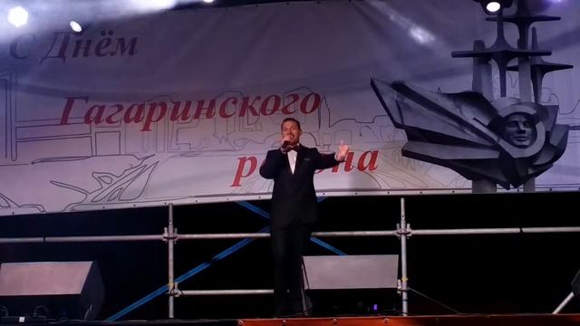 Русский парень. Птица счастья смотреть онлайн