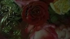 Я остаюсь(Но я, я остаюсь.Там, где мне хочется быть.И пусть я немного боюсь,но я,я остаюсь)наброски