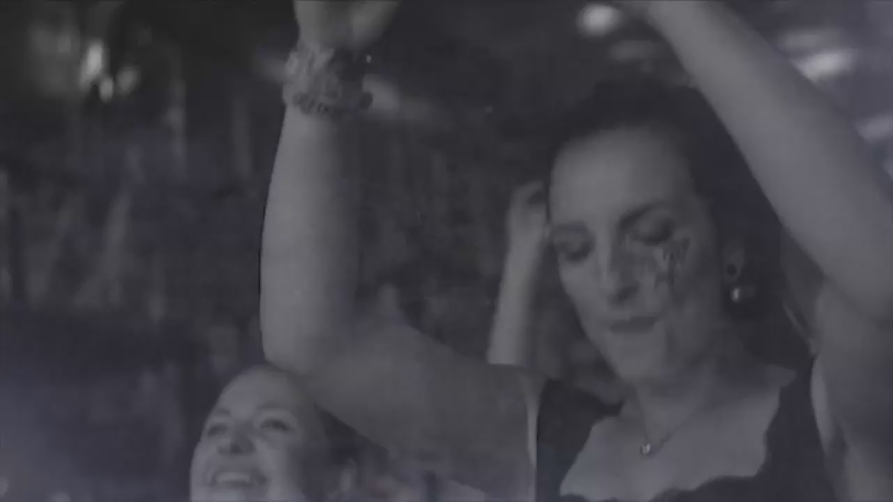 Solution Germany - Headhunterz - A Legend Returns (Official Trailer) смотреть онлайн