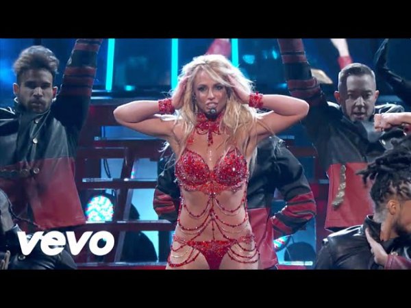Britney Spears - Megamix (2016 Billboard Music Awards Performance)