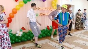 сценка "Серёжа молодец"