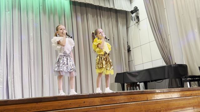 Новикова Ксения и Горностаева  Дарья