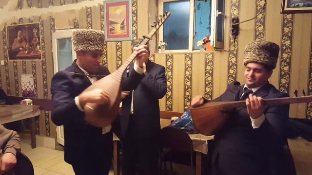 Asiq Sohret Ve Asiq Elburus