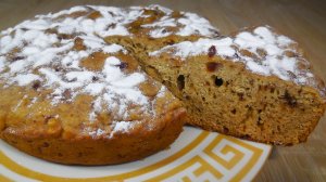 Кекс с вареньем в духовке на кефире .Просто,быстро и очень вкусно.