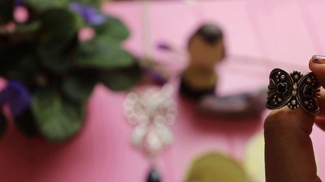 СОВЫ -ТОТЕМ:ПЛЮСЫ И МИНУСЫ.МОЯ КОЛЛЕКЦИЯ УКРАШЕНИЙ.ВИДЕО РЕЛАКС смотреть онлайн