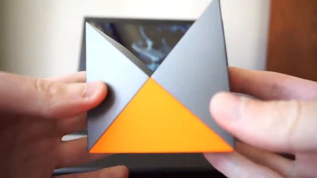 Canyon Transformer Gray-Orange Wireless Speaker смотреть онлайн